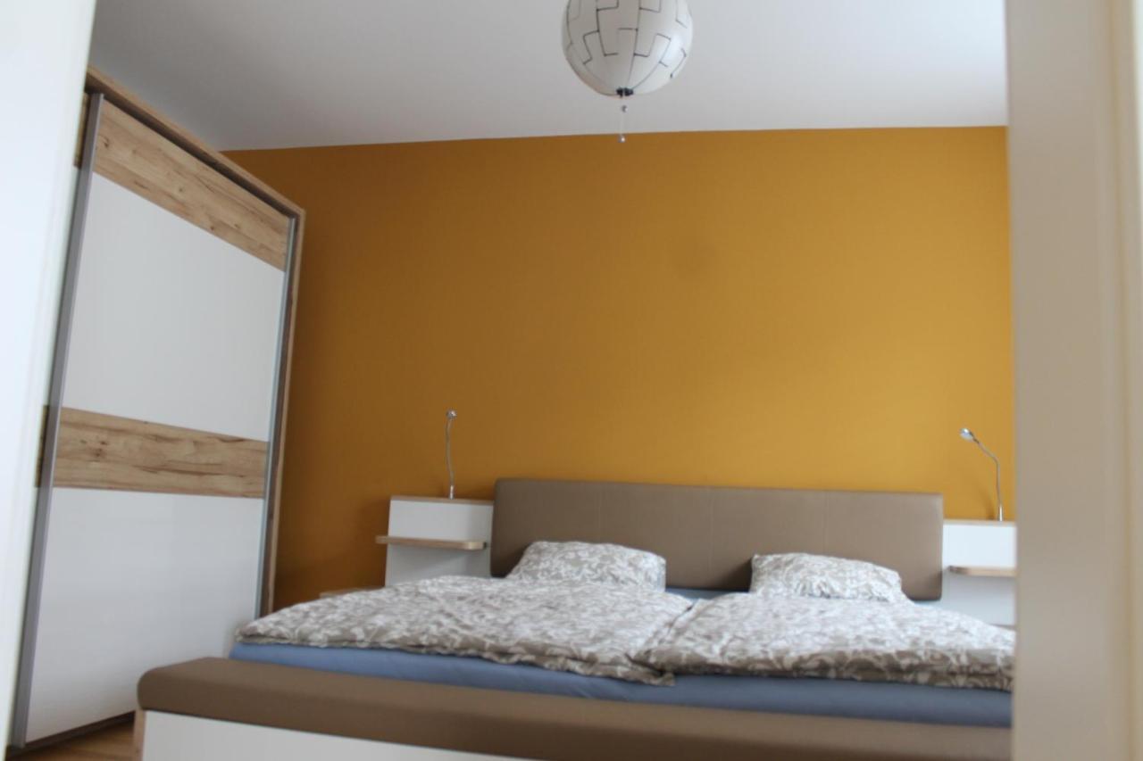 Spacious, Modern 1-Bdrm Apt Near Vic & Austria Ctr Apartment Vienna Exterior photo